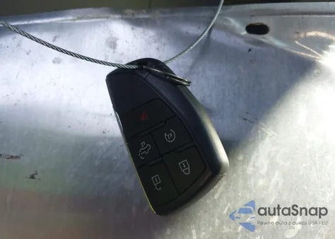 2022 Chevrolet Silverado 1500 4Wd Standard Bed Lt from USA, damaged, VIN 1GCUDDEDXNZ610242